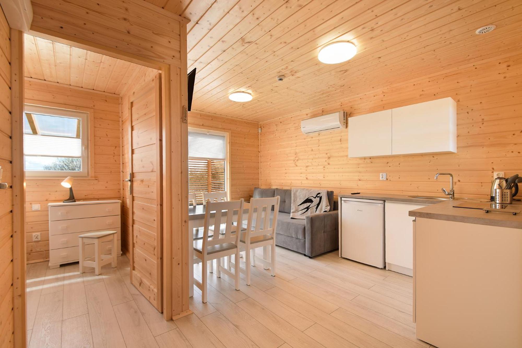 Lodge Domki Letniskowe Sarbinowska Jaskolka